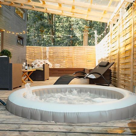 Secret Lake Prag Magic Place Relaxation& Wellness Rehenice Екстериор снимка