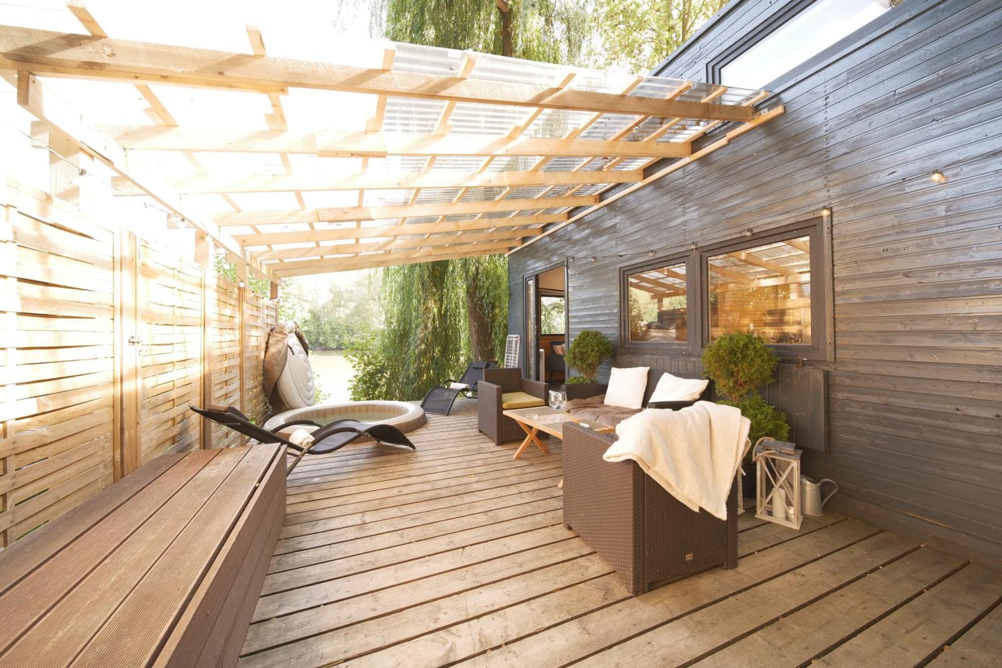 Secret Lake Prag Magic Place Relaxation& Wellness Rehenice Екстериор снимка