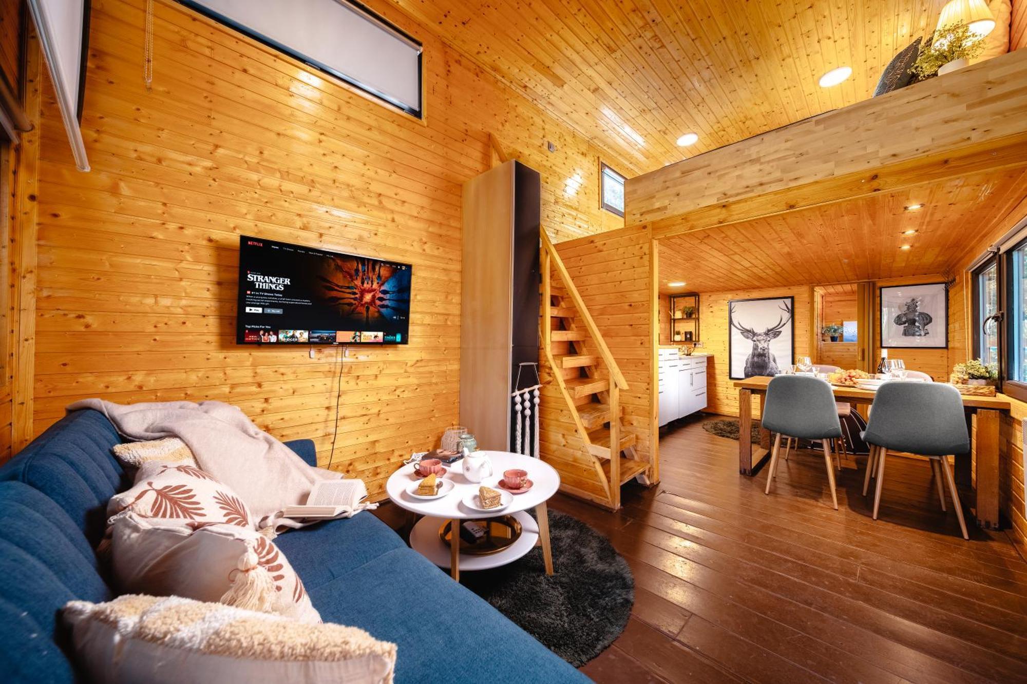 Secret Lake Prag Magic Place Relaxation& Wellness Rehenice Екстериор снимка